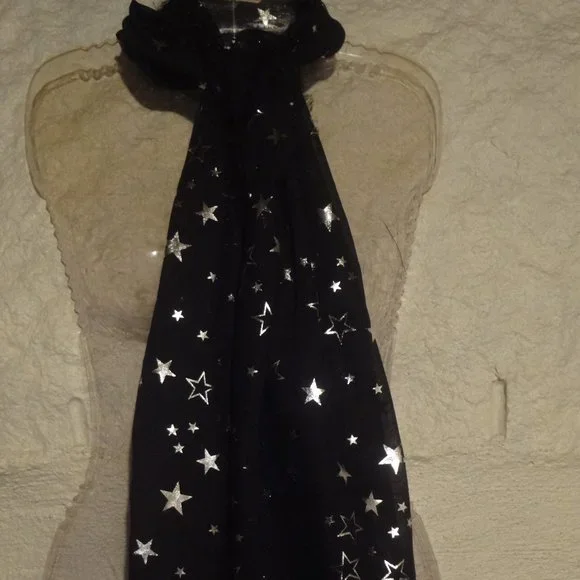 Black and Silver Star Fashion Scarf - Picture 1 of 1
